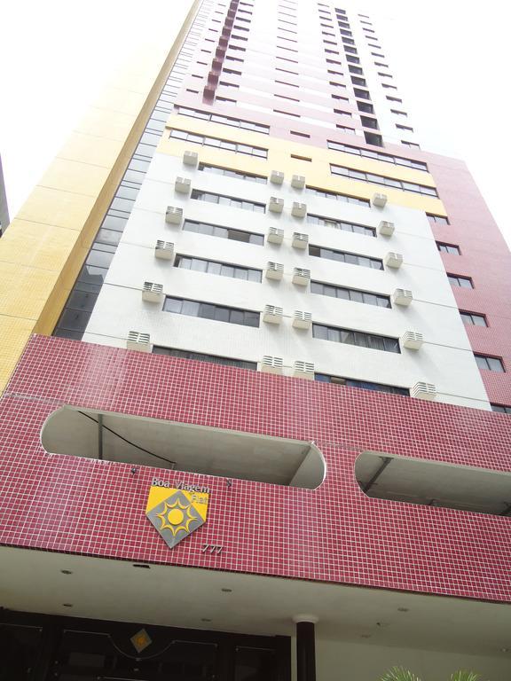 Apartamento com Vista do Mar