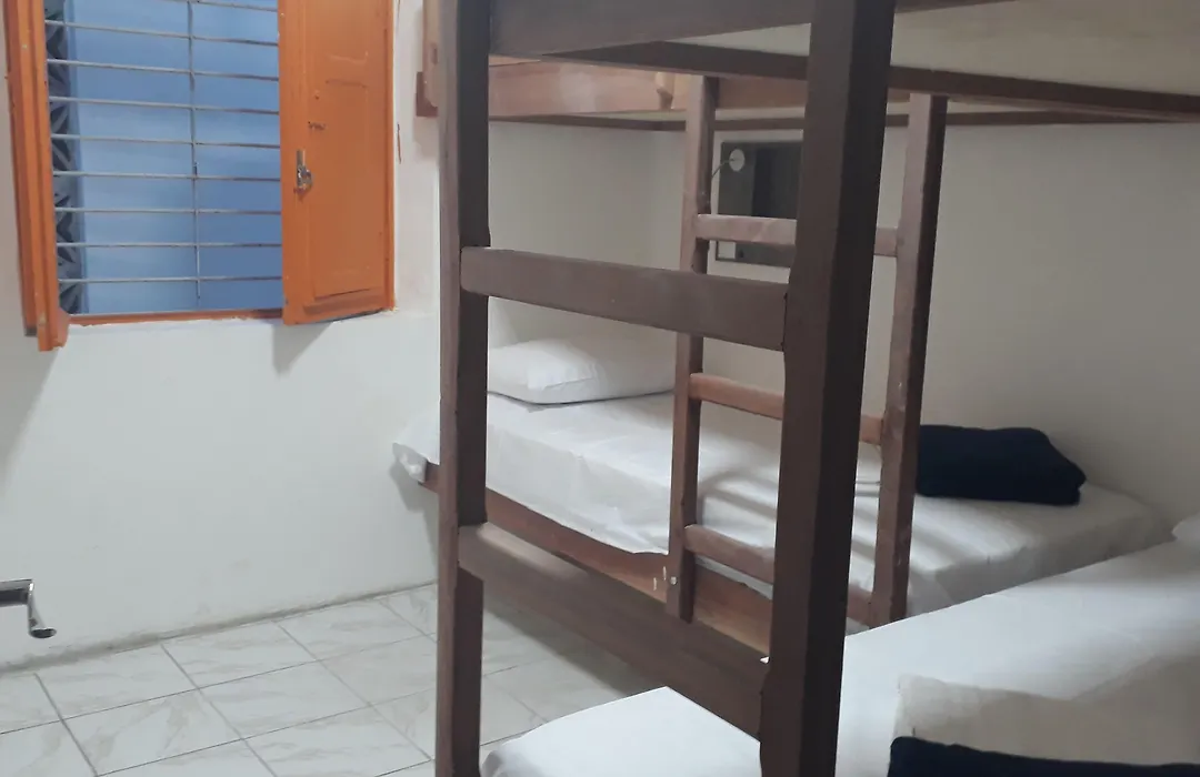 Hostel E Pousada Boa Vista-1