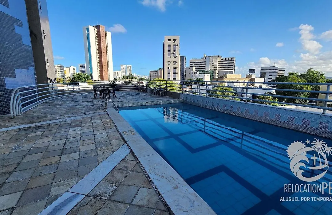 Flat no Condomínio Metrópolis - Ilha do Leite-1