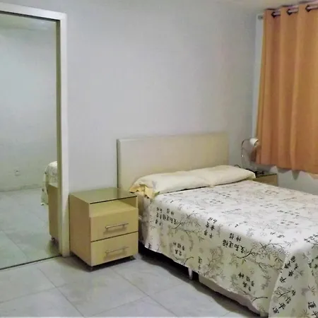 Apto De 4 Quartos-A Uma Quadra Da Praia De Boa Viagem-2