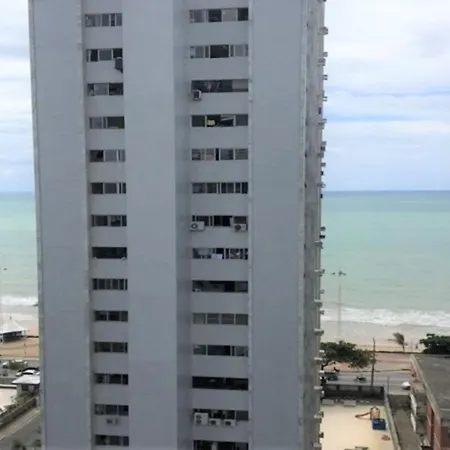 Lindo Ap 101 Quadra do Mar c Garagem-3