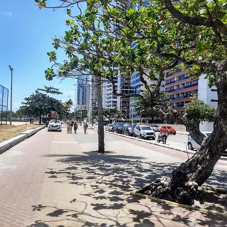 Lar Recife Olinda Praia 1, na Avenida Boa Viagem-2