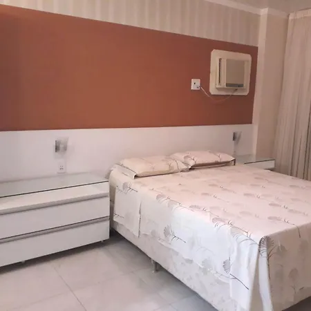 Apto De 4 Quartos-A Uma Quadra Da Praia De Boa Viagem-3