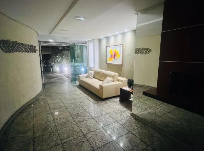Ap Grande 5 Minutos Da Praia De Boa Viagem E 5 Min Aeroporto Recife Apartamento