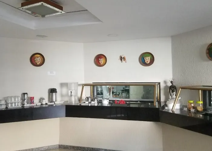 Hotéis perto de Casa da Cultura